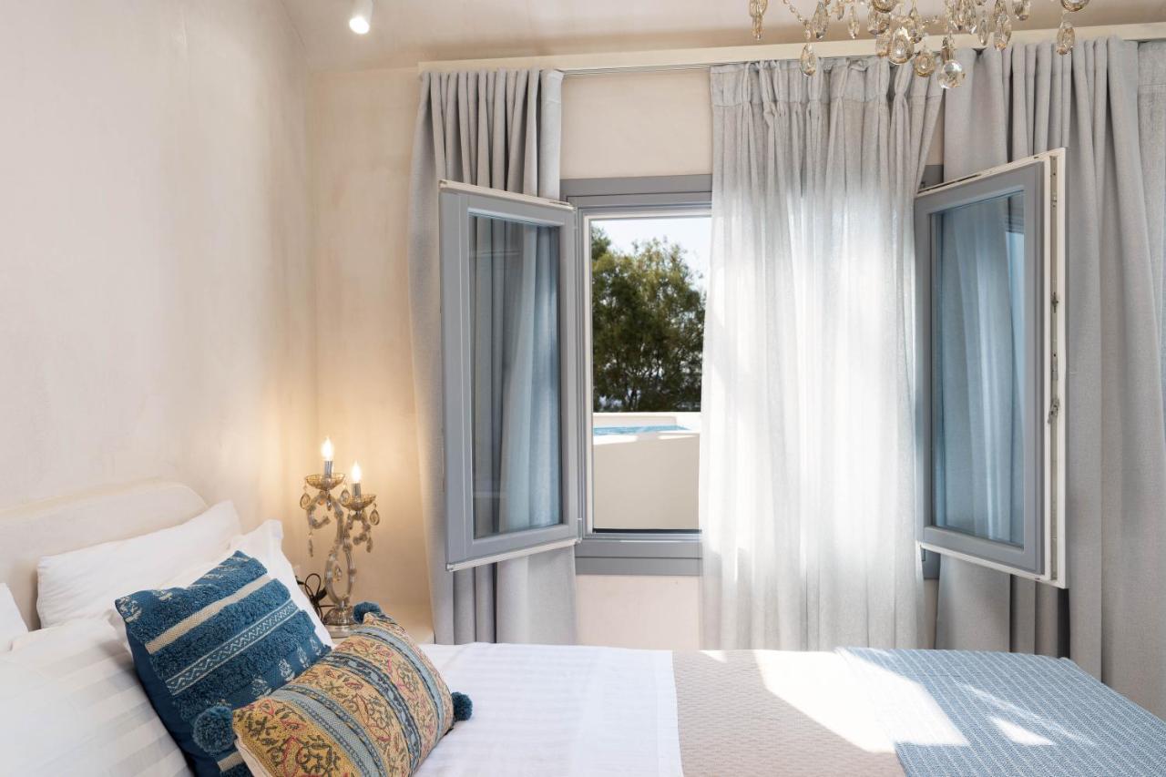 Thousand Stars Suites&Rooms คามารี ภายนอก รูปภาพ