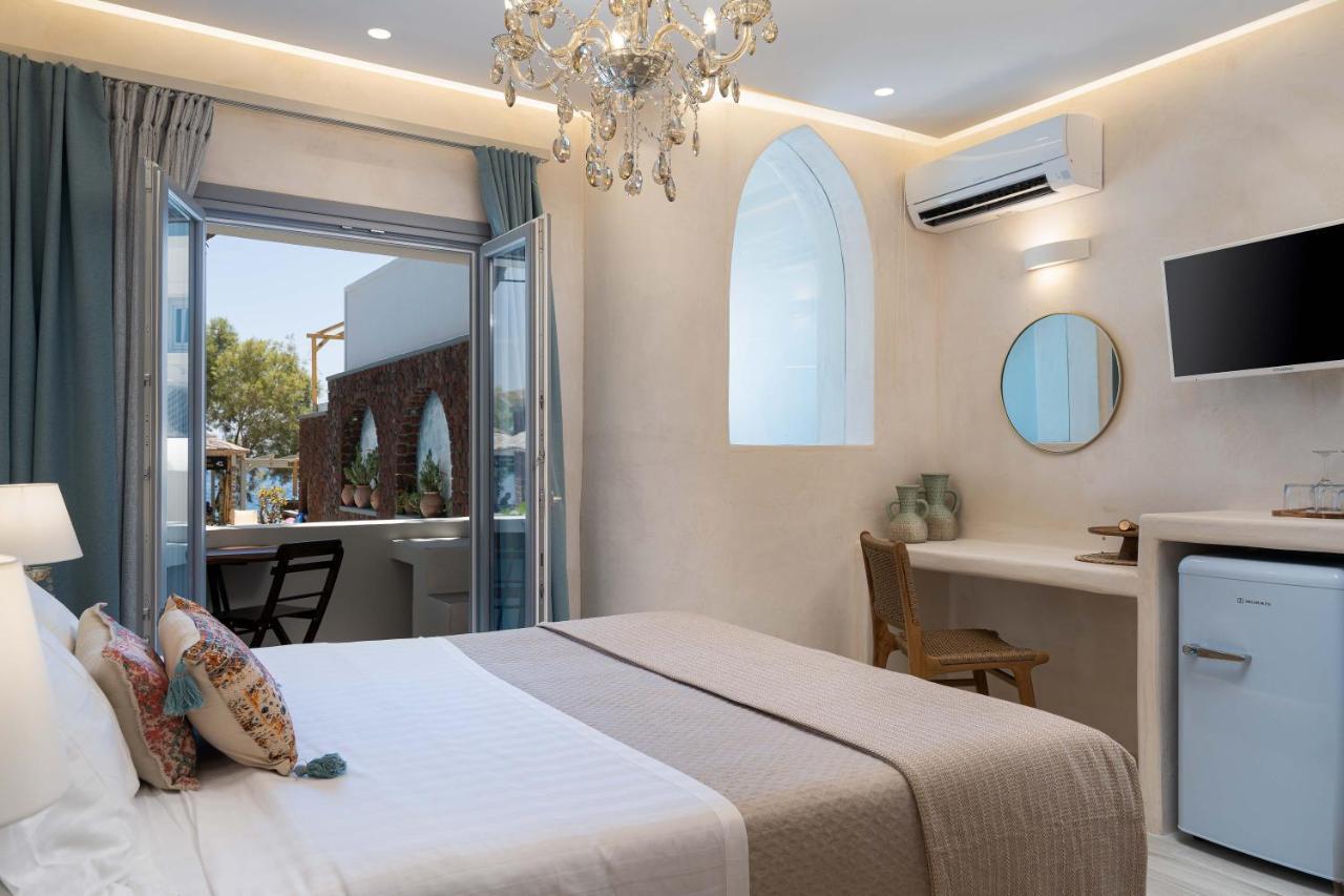 Thousand Stars Suites&Rooms คามารี ภายนอก รูปภาพ
