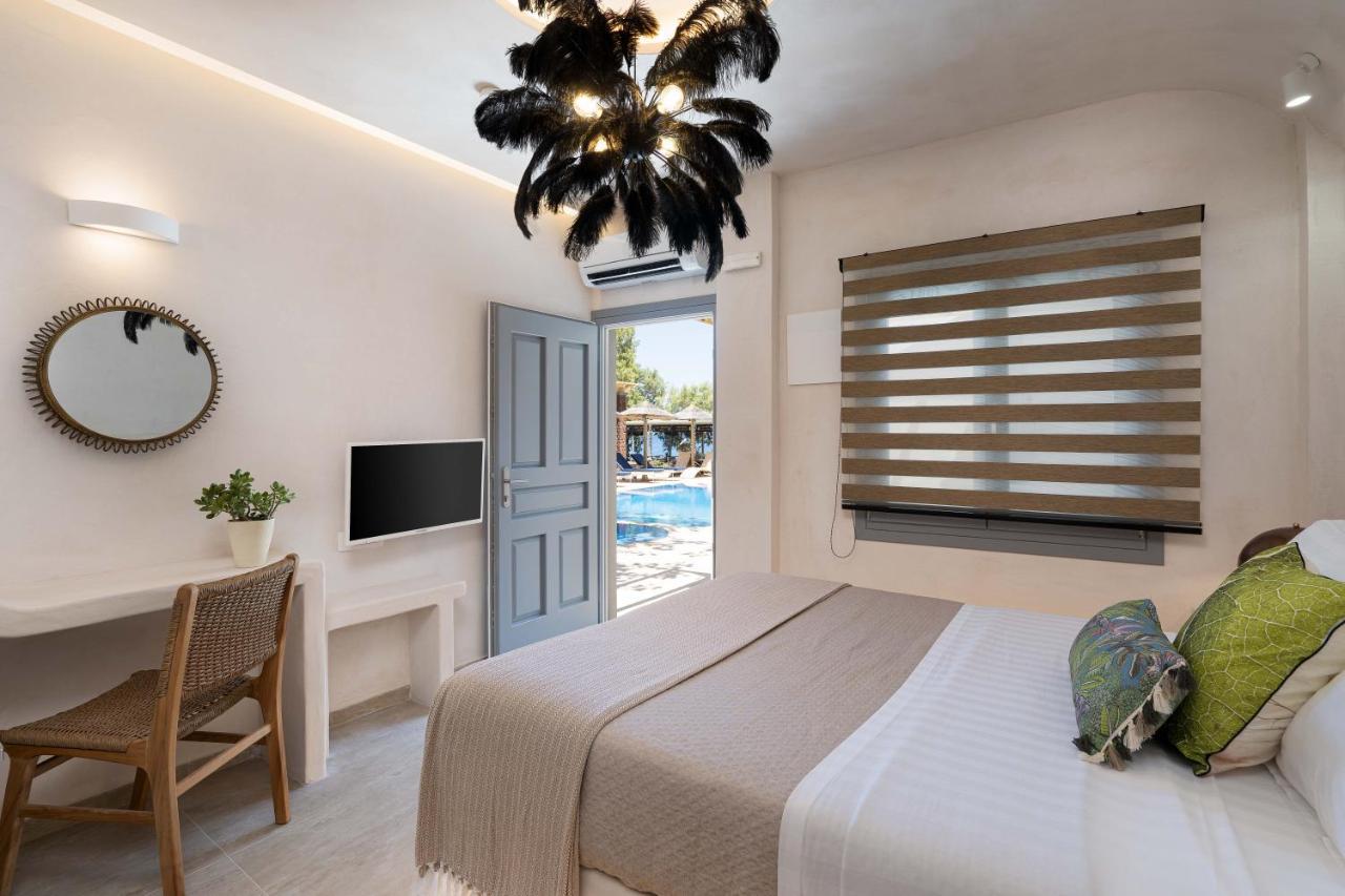 Thousand Stars Suites&Rooms คามารี ภายนอก รูปภาพ